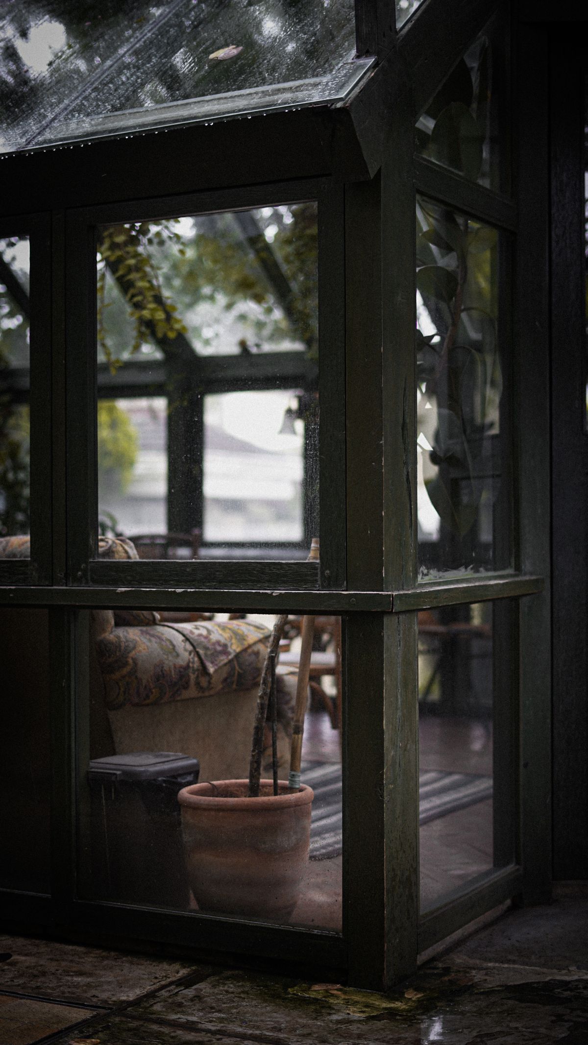 Hoeveel kost een veranda? En waarom een buitenveranda vaak de helft kost